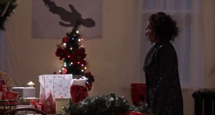 Charmed-Online-dot-nl_TheHolidayCalendar2601.jpg