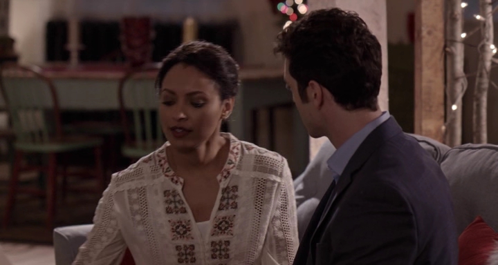 Charmed-Online-dot-nl_TheHolidayCalendar3135.jpg