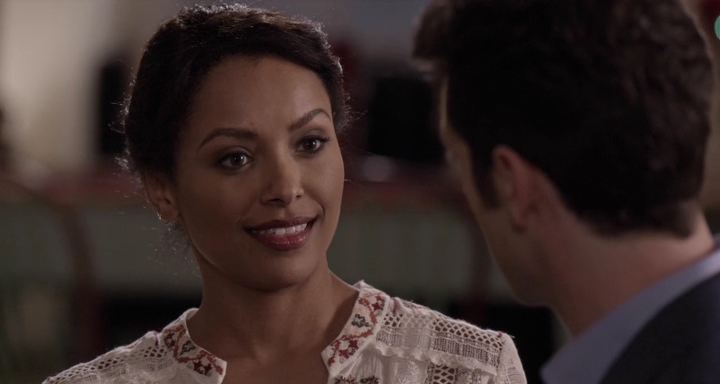 Charmed-Online-dot-nl_TheHolidayCalendar3150.jpg