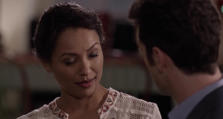Charmed-Online-dot-nl_TheHolidayCalendar3151.jpg