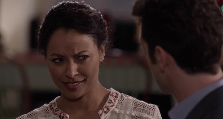 Charmed-Online-dot-nl_TheHolidayCalendar3152.jpg