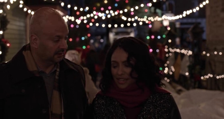 Charmed-Online-dot-nl_TheHolidayCalendar3463.jpg