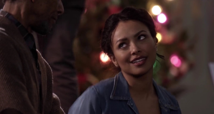 Charmed-Online-dot-nl_TheHolidayCalendar4186.jpg