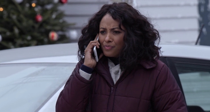 Charmed-Online-dot-nl_TheHolidayCalendar4605.jpg