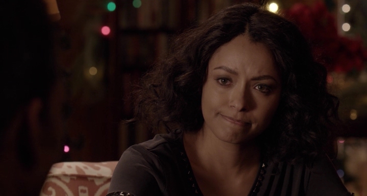 Charmed-Online-dot-nl_TheHolidayCalendar4769.jpg
