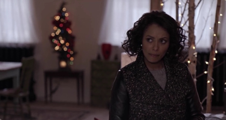 Charmed-Online-dot-nl_TheHolidayCalendar4913.jpg