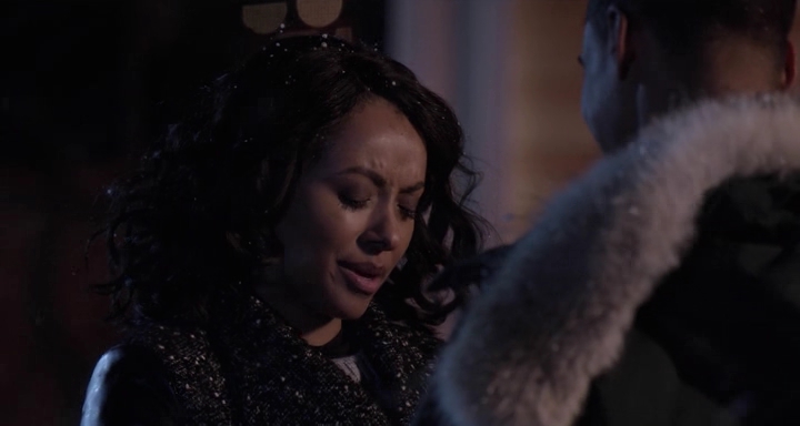 Charmed-Online-dot-nl_TheHolidayCalendar5122.jpg