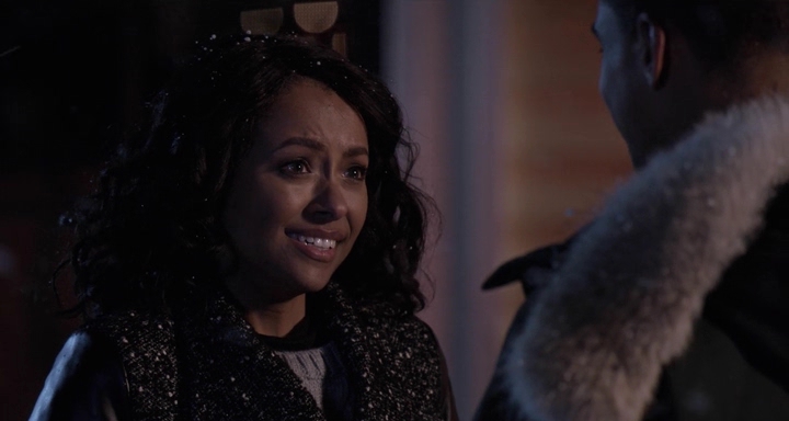 Charmed-Online-dot-nl_TheHolidayCalendar5126.jpg