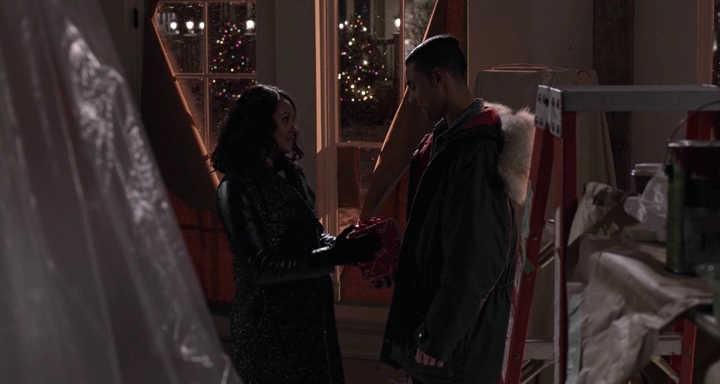 Charmed-Online-dot-nl_TheHolidayCalendar5232.jpg