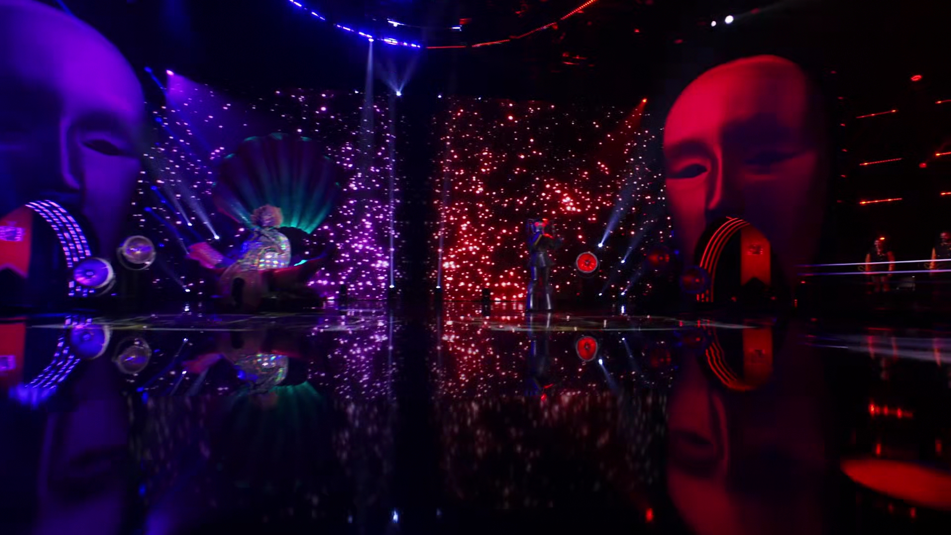 VampireDiariesWorld-MaskedSinger8x04-0561.jpg VampireDiariesWorld-MaskedSinger8x04-0561.jpg