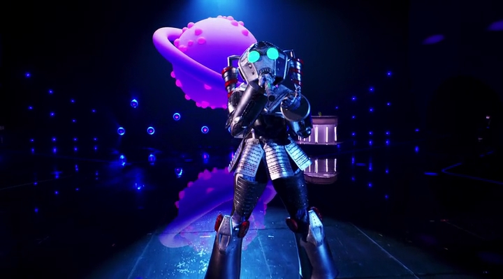 VampireDiariesWorld-TheMaskedSinger8x05-0363.jpg