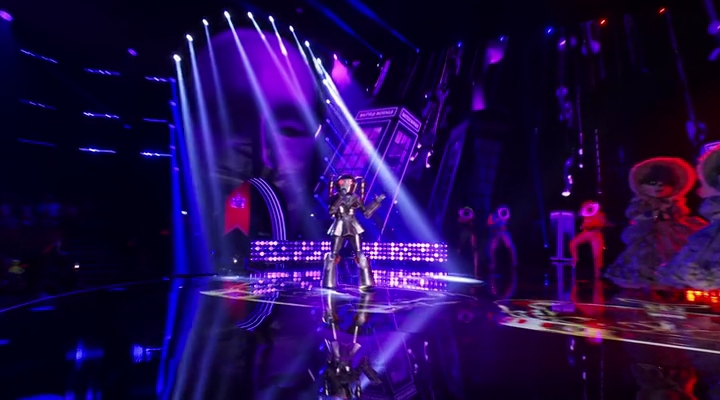 VampireDiariesWorld-TheMaskedSinger8x05-2012.jpg VampireDiariesWorld-TheMaskedSinger8x05-2012.jpg