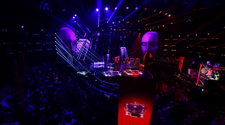 VampireDiariesWorld-TheMaskedSinger8x05-2015.jpg VampireDiariesWorld-TheMaskedSinger8x05-2015.jpg