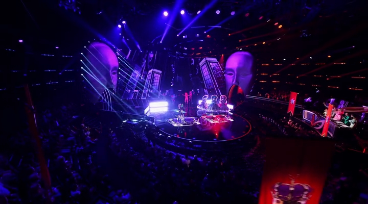 VampireDiariesWorld-TheMaskedSinger8x05-2016.jpg VampireDiariesWorld-TheMaskedSinger8x05-2016.jpg