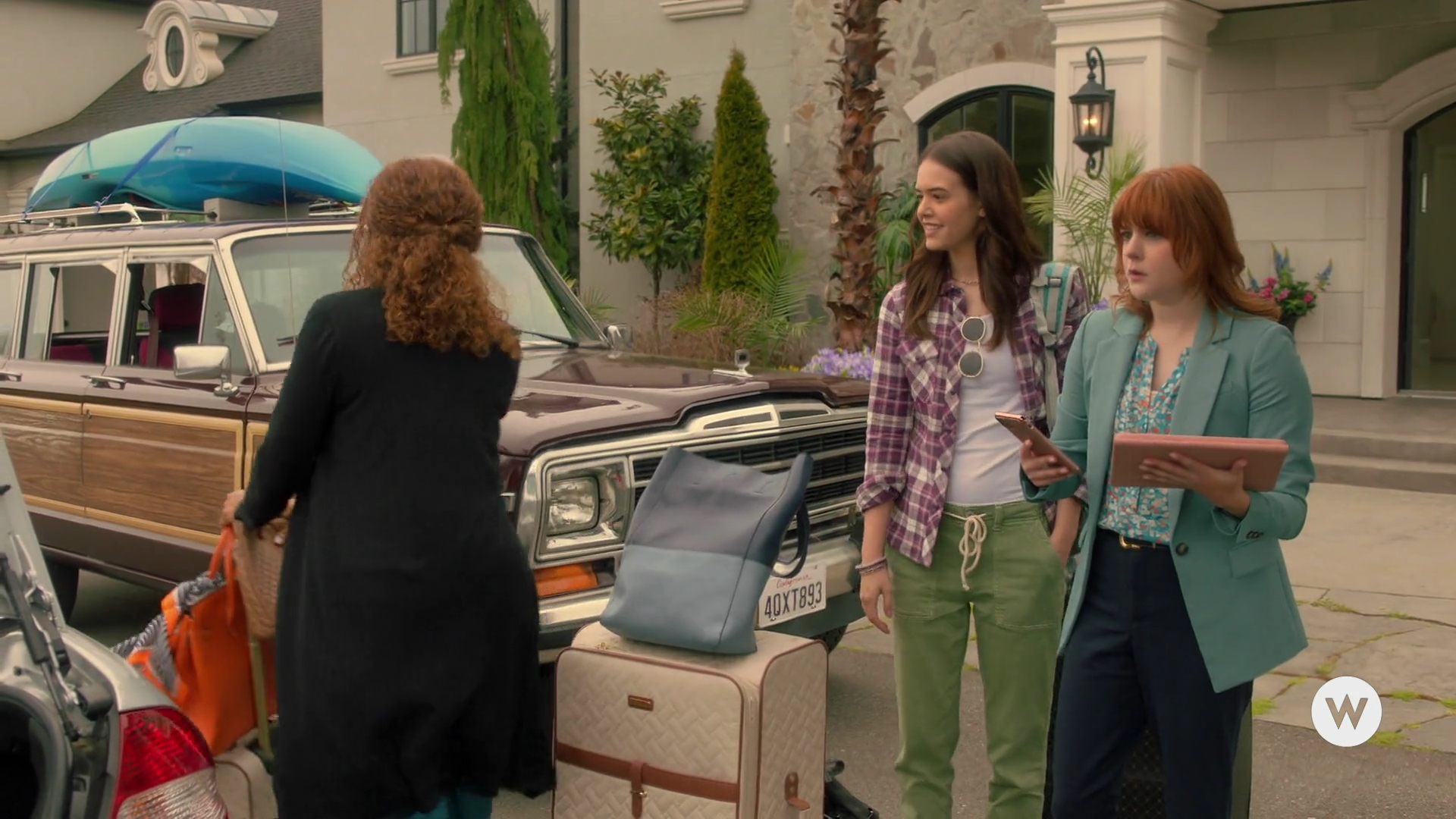 VampireDiariesWorld-dot-nl_TheJourneyAhead0815.jpg