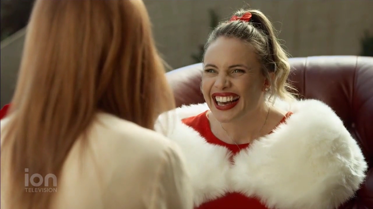 VampireDiariesWorld-dot-nl_ABeautyAndTheBeastChristmas0145.jpg