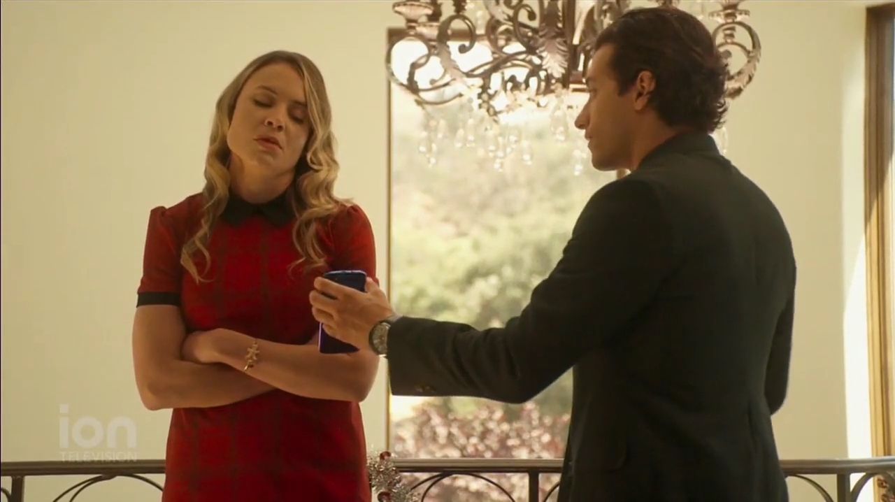 VampireDiariesWorld-dot-nl_ABeautyAndTheBeastChristmas1192.jpg