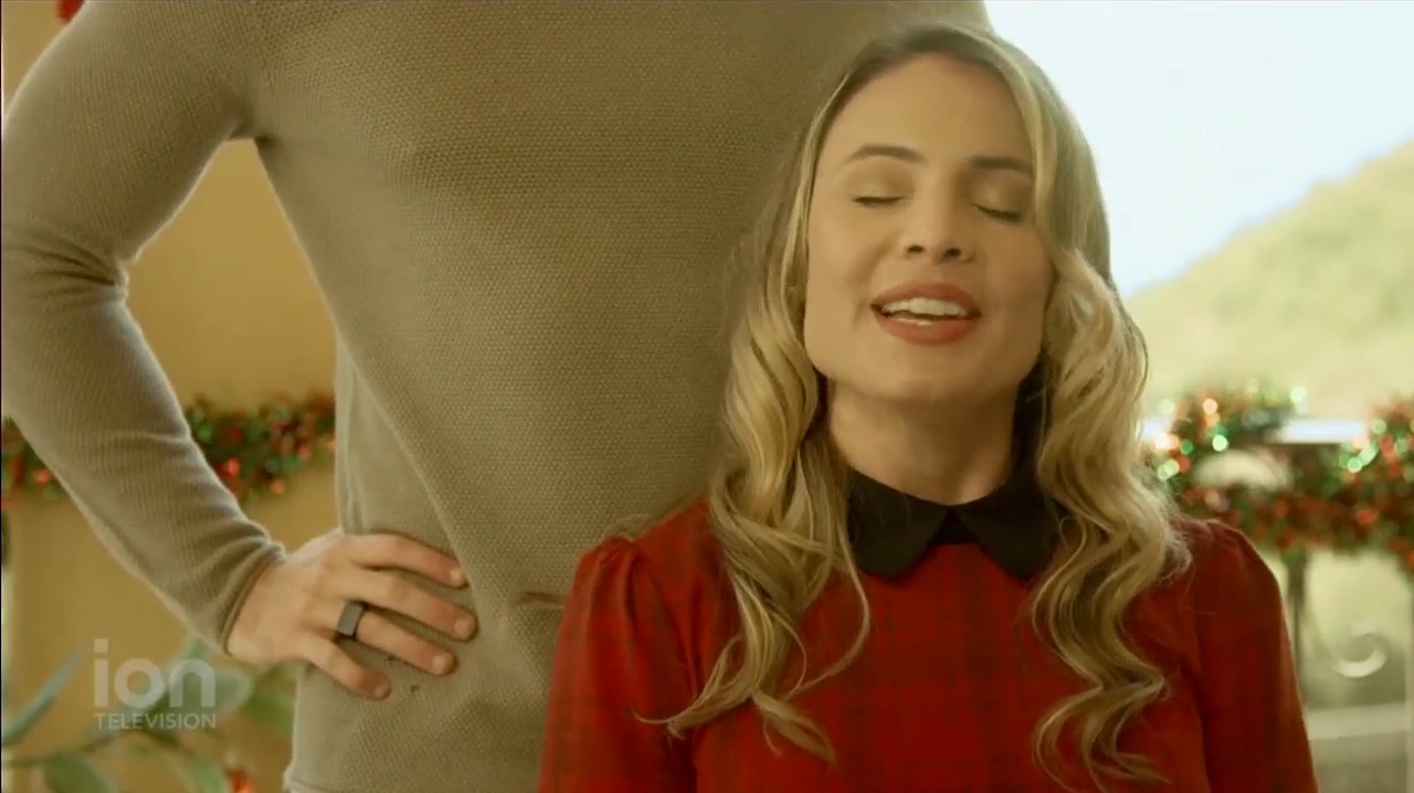 VampireDiariesWorld-dot-nl_ABeautyAndTheBeastChristmas1249.jpg VampireDiariesWorld-dot-nl_ABeautyAndTheBeastChristmas1249.jpg