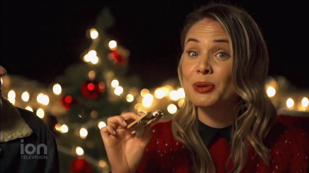 VampireDiariesWorld-dot-nl_ABeautyAndTheBeastChristmas1332.jpg VampireDiariesWorld-dot-nl_ABeautyAndTheBeastChristmas1332.jpg