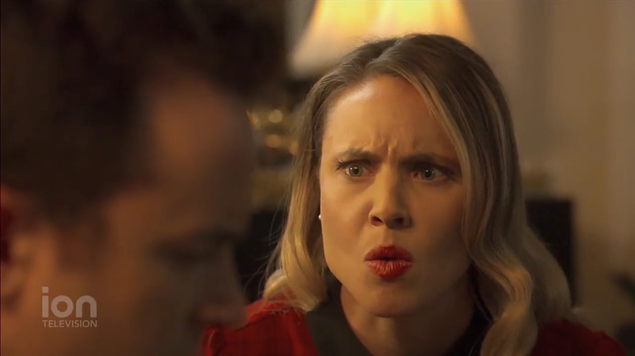 VampireDiariesWorld-dot-nl_ABeautyAndTheBeastChristmas1515.jpg VampireDiariesWorld-dot-nl_ABeautyAndTheBeastChristmas1515.jpg