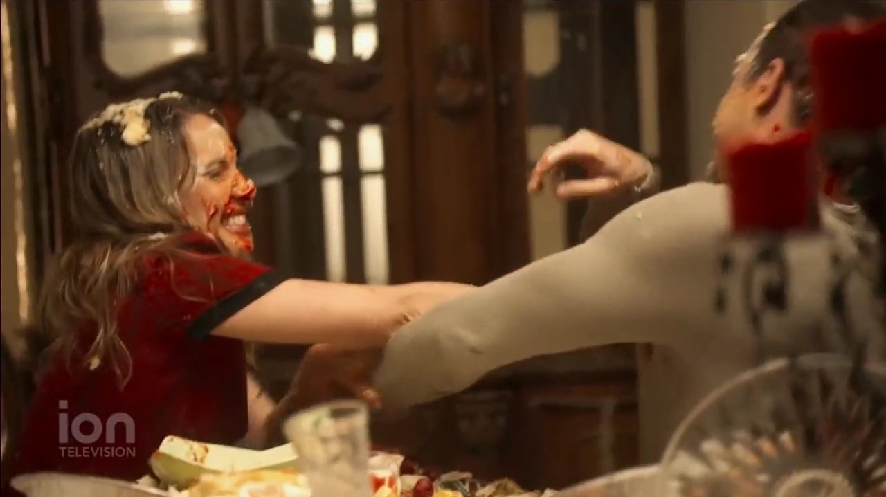 VampireDiariesWorld-dot-nl_ABeautyAndTheBeastChristmas1742.jpg