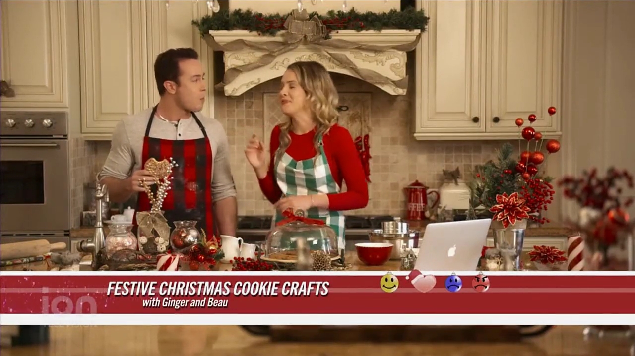 VampireDiariesWorld-dot-nl_ABeautyAndTheBeastChristmas1874.jpg