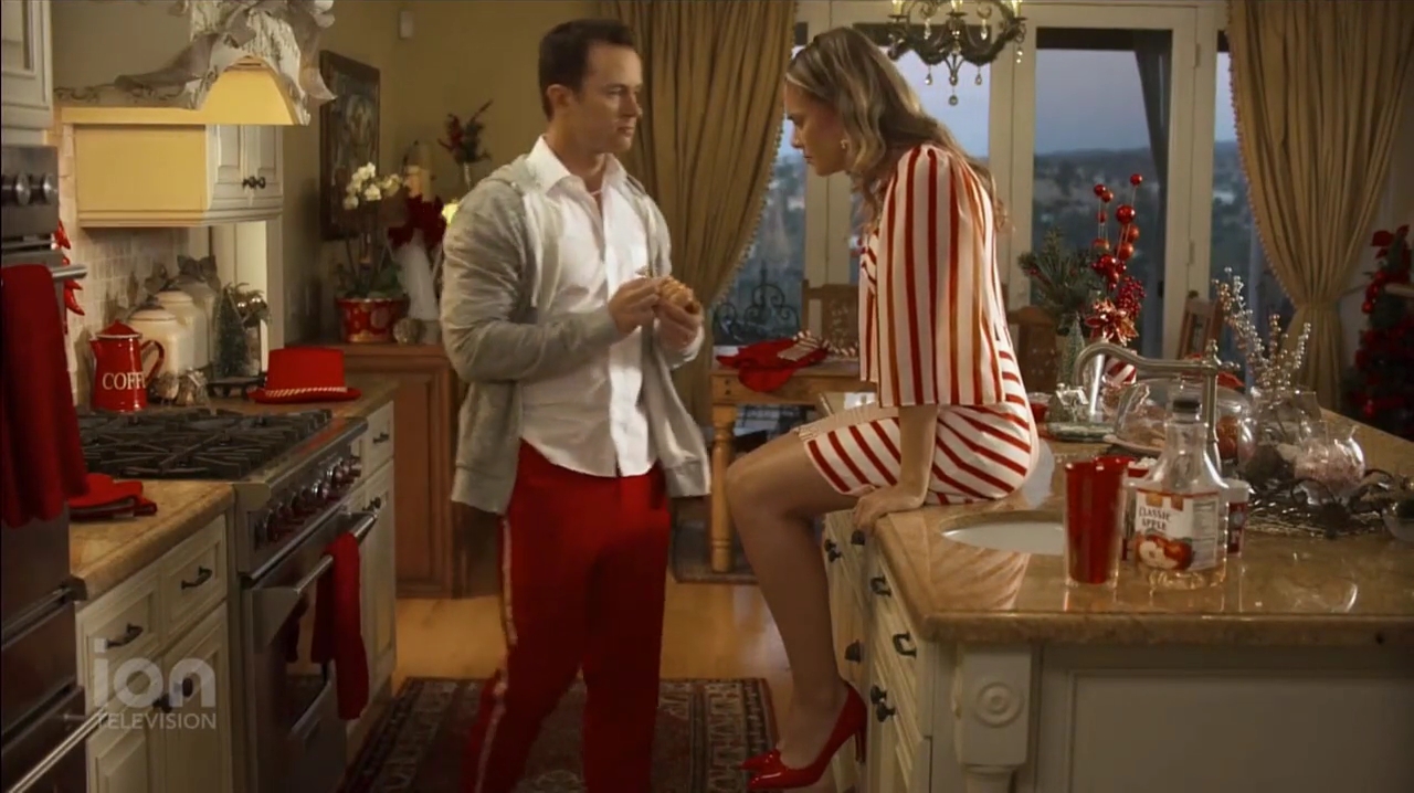 VampireDiariesWorld-dot-nl_ABeautyAndTheBeastChristmas2352.jpg VampireDiariesWorld-dot-nl_ABeautyAndTheBeastChristmas2352.jpg