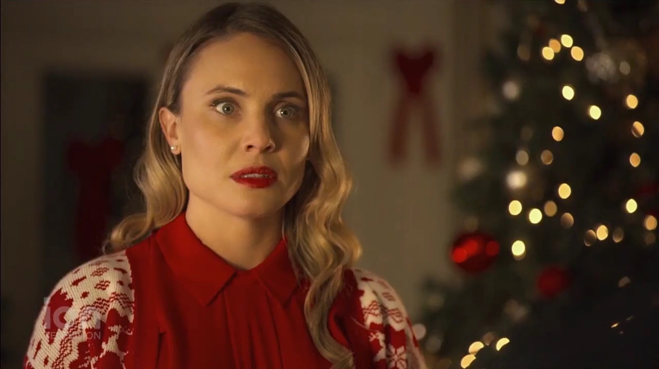 VampireDiariesWorld-dot-nl_ABeautyAndTheBeastChristmas3160.jpg VampireDiariesWorld-dot-nl_ABeautyAndTheBeastChristmas3160.jpg