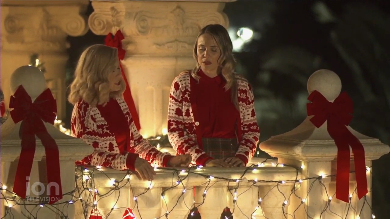 VampireDiariesWorld-dot-nl_ABeautyAndTheBeastChristmas3331.jpg