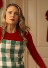 VampireDiariesWorld-dot-nl_ABeautyAndTheBeastChristmas1975.jpg