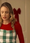 VampireDiariesWorld-dot-nl_ABeautyAndTheBeastChristmas1980.jpg