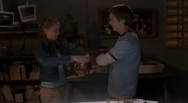 VampireDiariesWorld-dot-org_HerBestMove2420.jpg