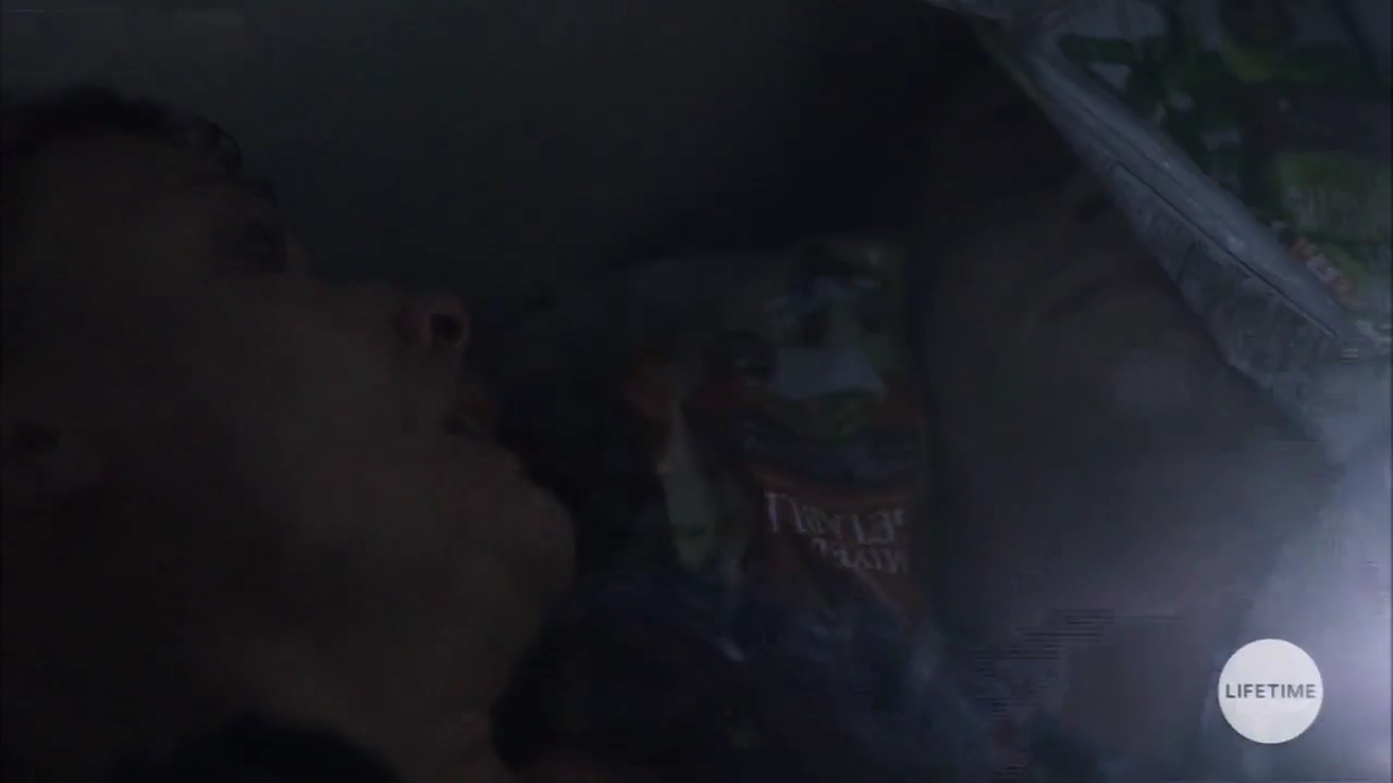 VampireDiariesWorld-dot-nl_MommyMurderGroup4466.jpg