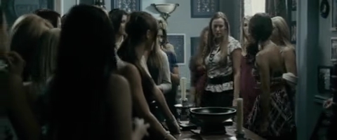 VampireDiariesWorld-dot-org_SororityRow1850.jpg