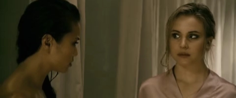 VampireDiariesWorld-dot-org_SororityRow2436.jpg