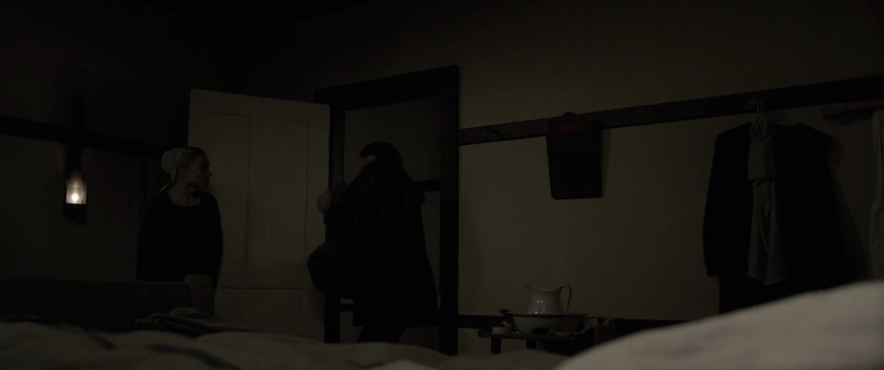 VampireDiariesWorld-dot-nl_TheDevilsHand4053.jpg