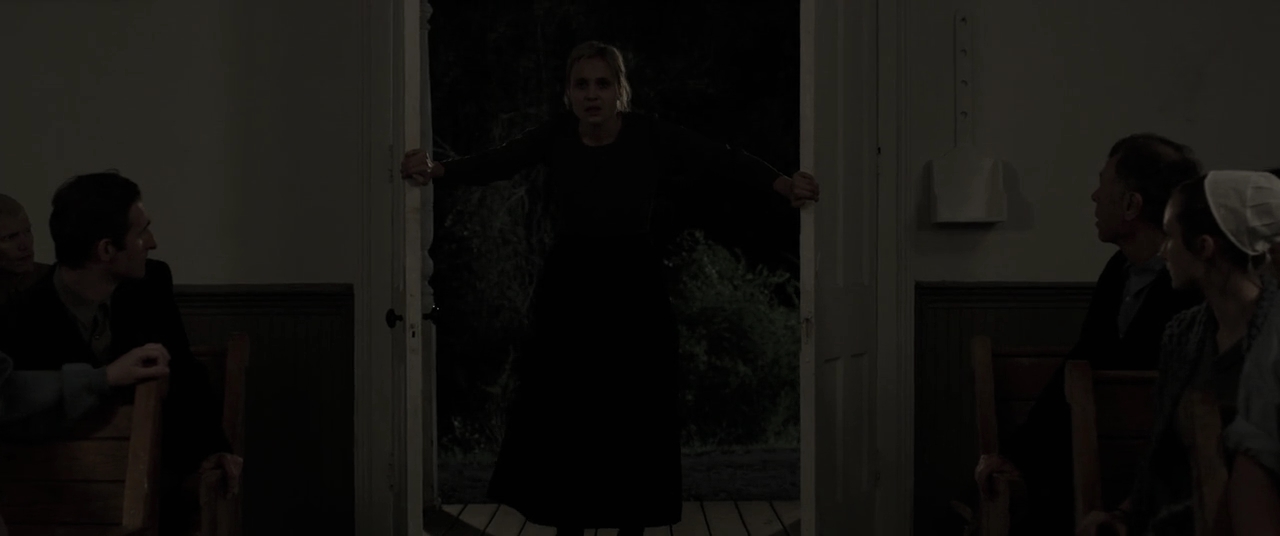 VampireDiariesWorld-dot-nl_TheDevilsHand4164.jpg
