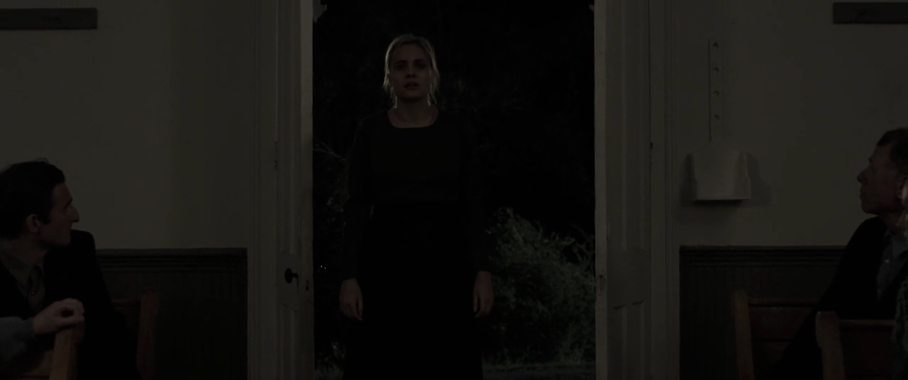 VampireDiariesWorld-dot-nl_TheDevilsHand4167.jpg