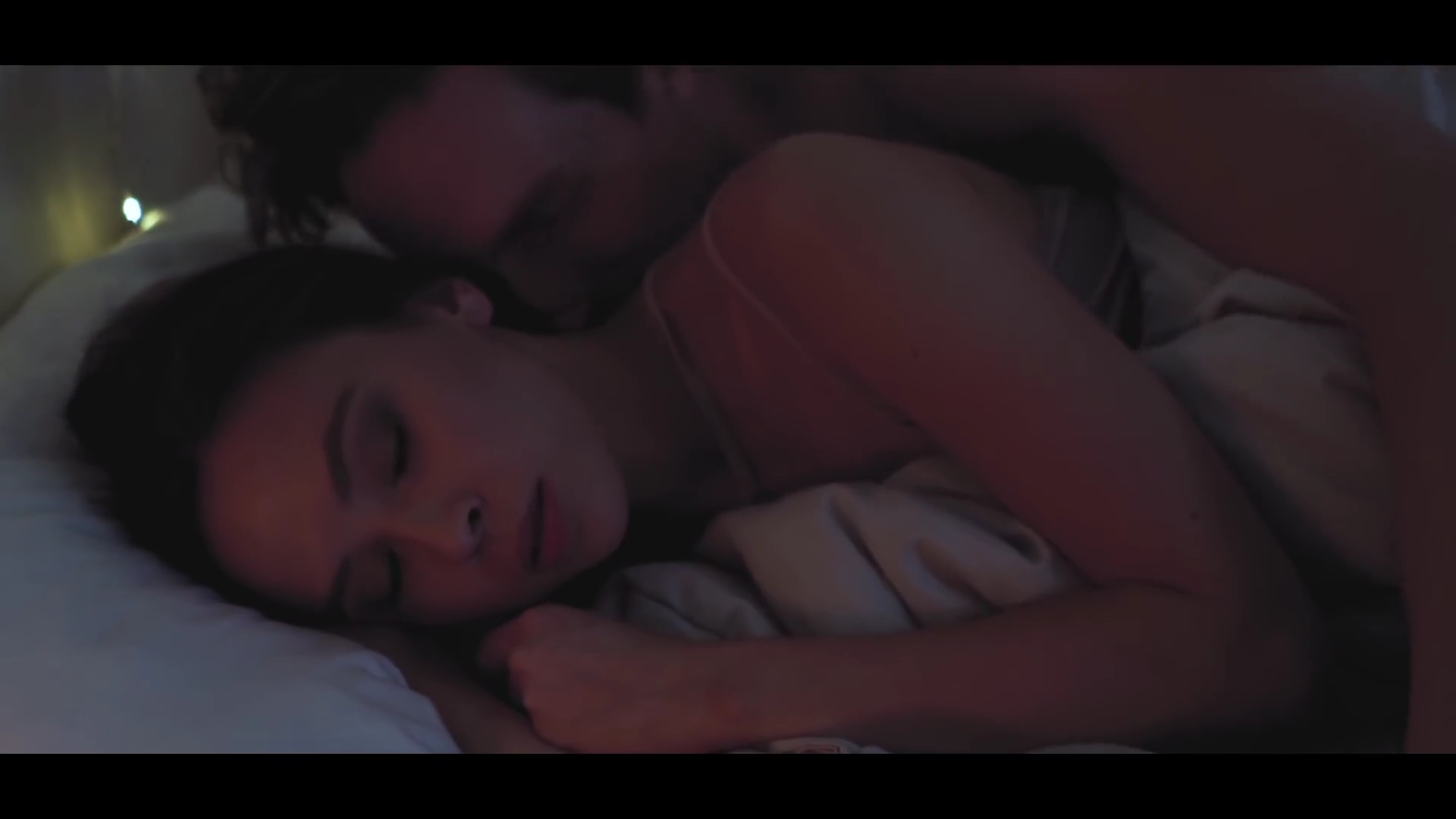 VampireDiariesWorld-dot-MeliseTryingToSleep0311.jpg VampireDiariesWorld-dot-MeliseTryingToSleep0311.jpg