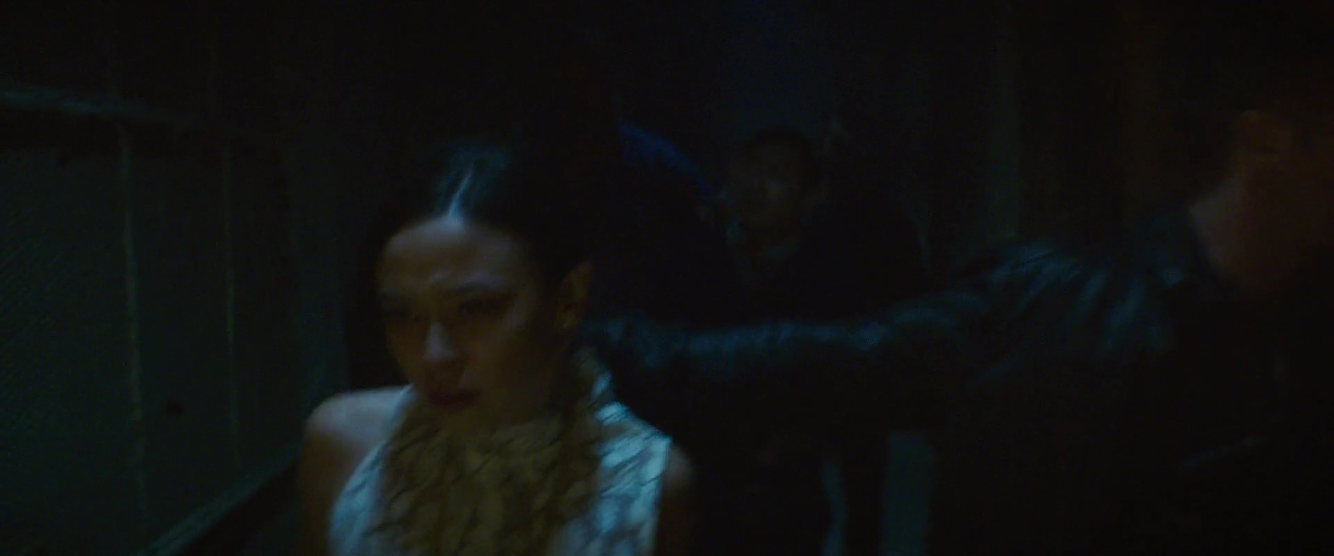 VampireDiariesWorld-dot-nl_EscapePlanTheExtractors01294.jpg
