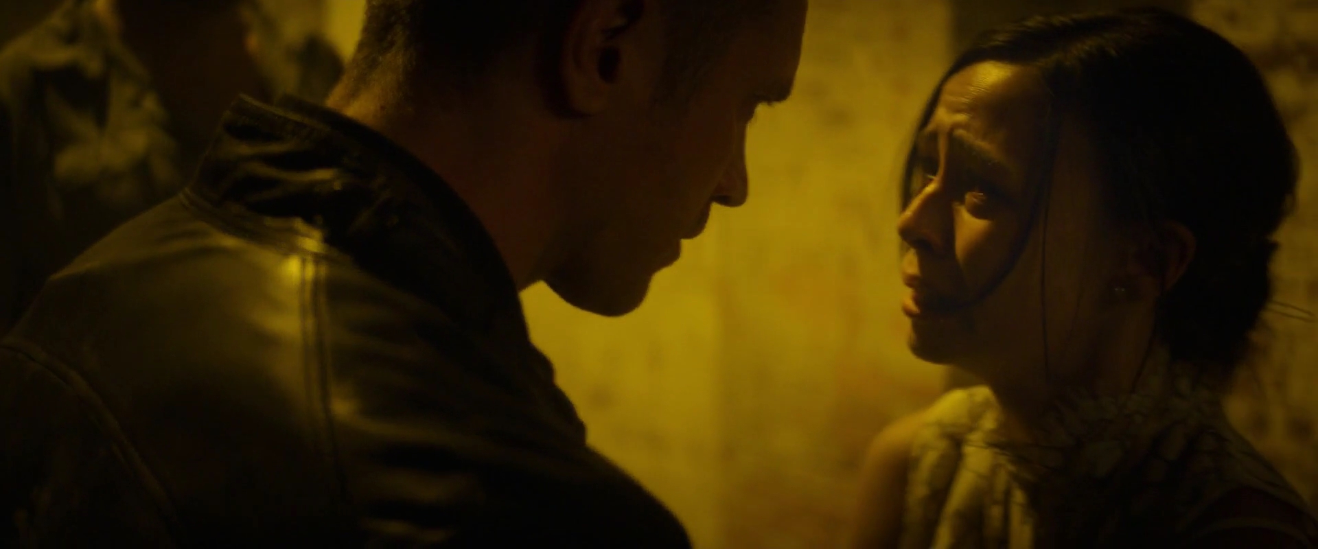 VampireDiariesWorld-dot-nl_EscapePlanTheExtractors01346.jpg