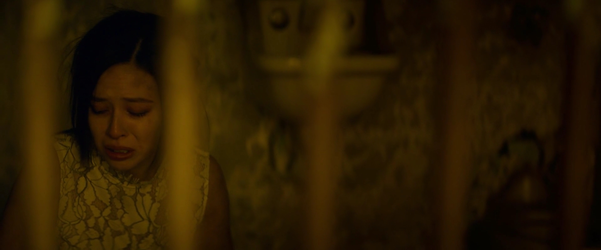 VampireDiariesWorld-dot-nl_EscapePlanTheExtractors02044.jpg