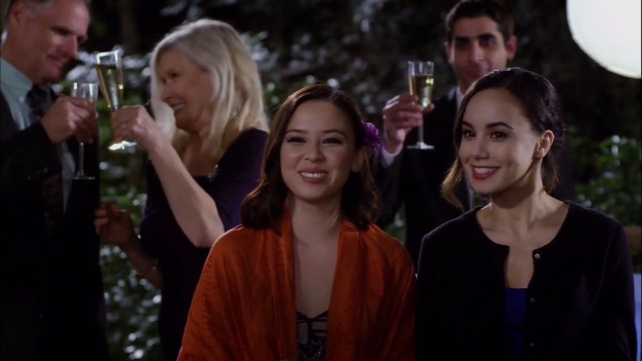Charmed-Online-dot-nl_SistersOfTheGroom4632.jpg