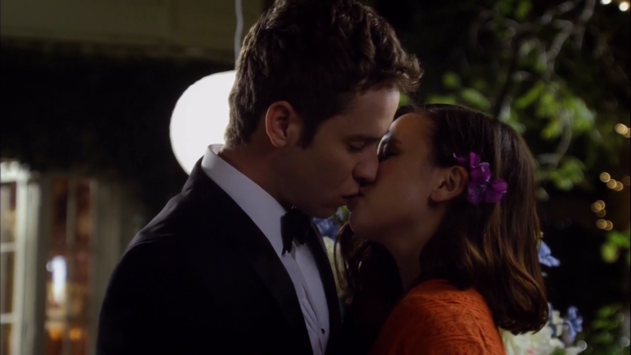 Charmed-Online-dot-nl_SistersOfTheGroom4972.jpg