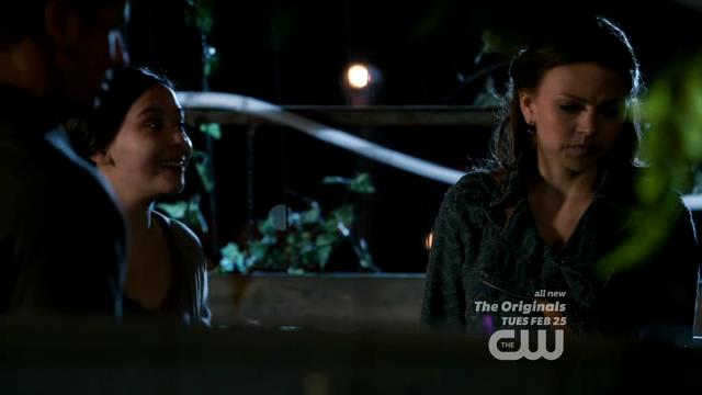 VampireDiariesWorld-dot-org_StarCrossedS01E01-1153.jpg