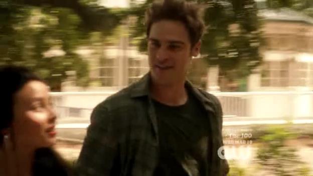 VampireDiariesWorld-dot-org_StarCrossedS01E02-1424.jpg