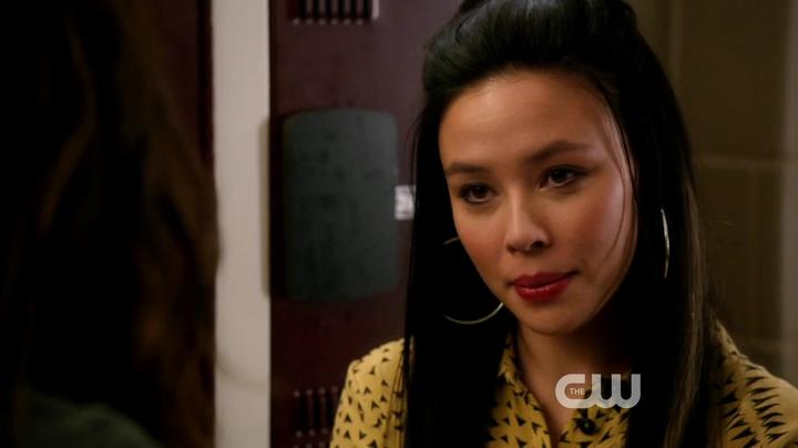 VampireDiariesWorld-dot-org_StarCrossedS01E03-0302.jpg