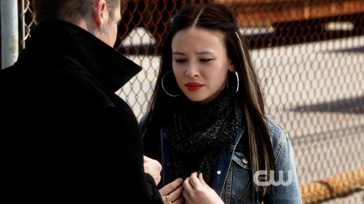 VampireDiariesWorld-dot-org_StarCrossedS01E03-1471.jpg