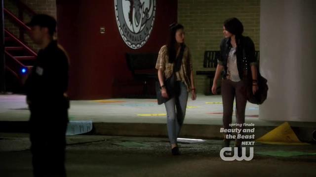 VampireDiariesWorld-dot-org_StarCrossedS01E04-1649.jpg