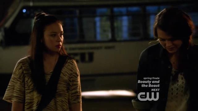 VampireDiariesWorld-dot-org_StarCrossedS01E04-1676.jpg